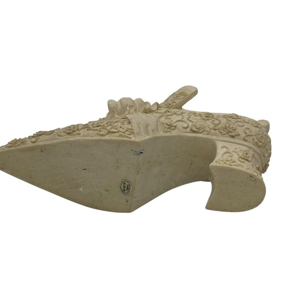 Decorative Porcelain Victorian Style Shoe Pen Holder for Wedding Guest Book - Picture 6 of 6